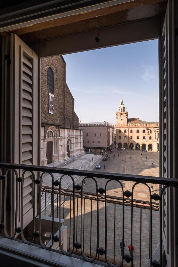 Urbanicooh Asinelli - Balcony On Piazza Maggiore Μπολόνια Εξωτερικό φωτογραφία